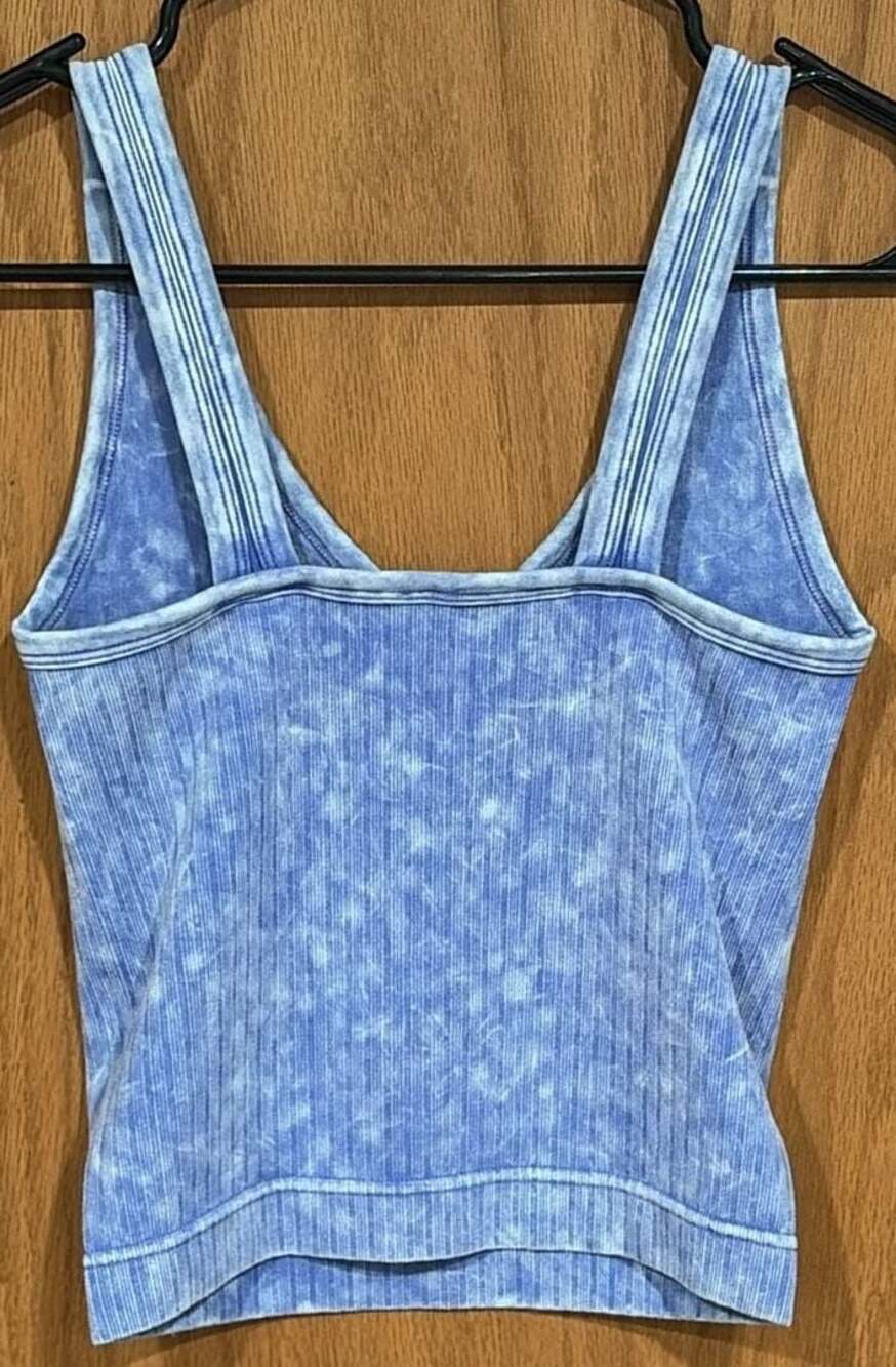 Zenana Mineral Wash Ribbed Seamless V-Neck Tank Top S/M - Picture 4 of 4